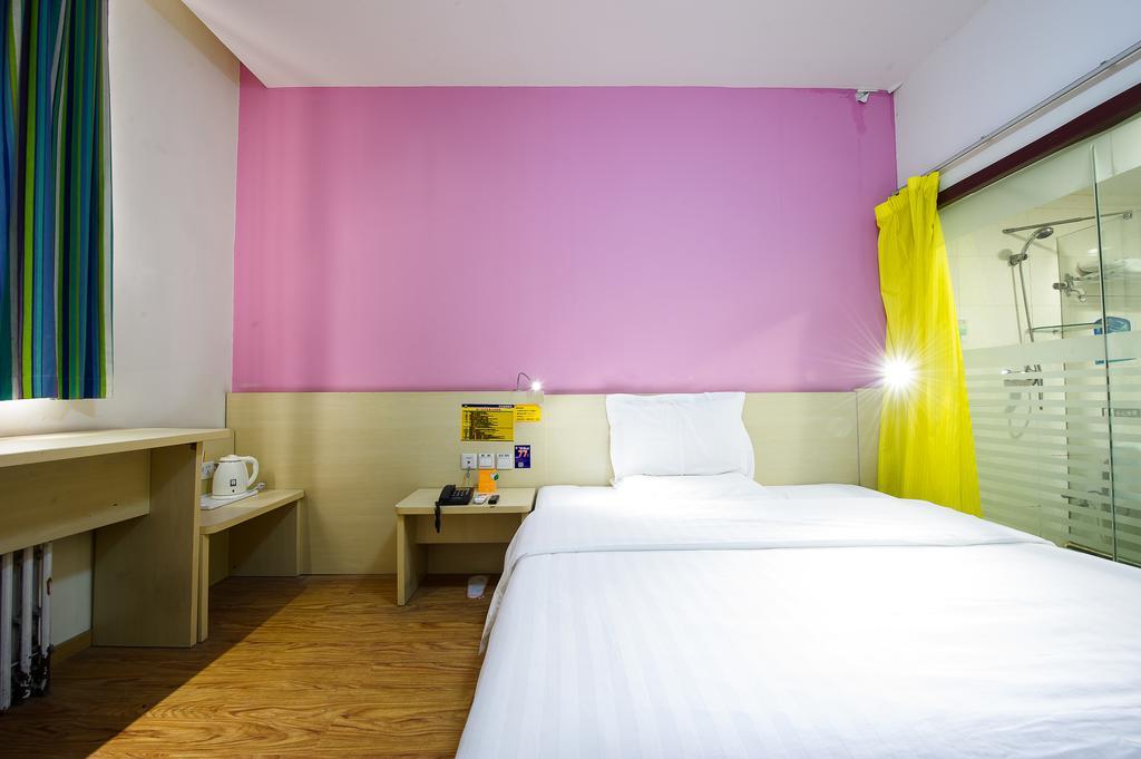7Days Inn Foshan Coach Terminal Bagian luar foto